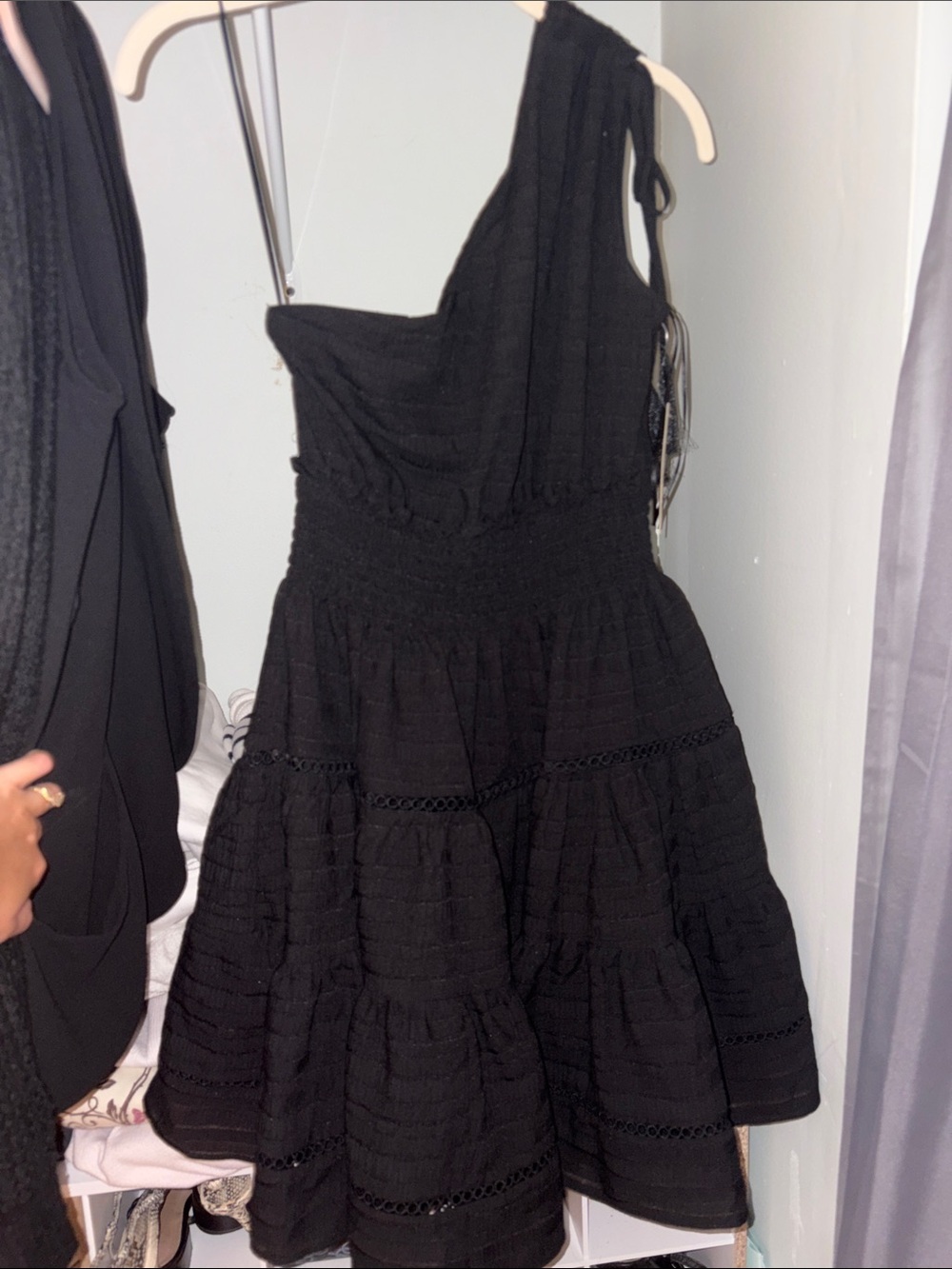 Taylor Black One-Shoulder Tiered Dress